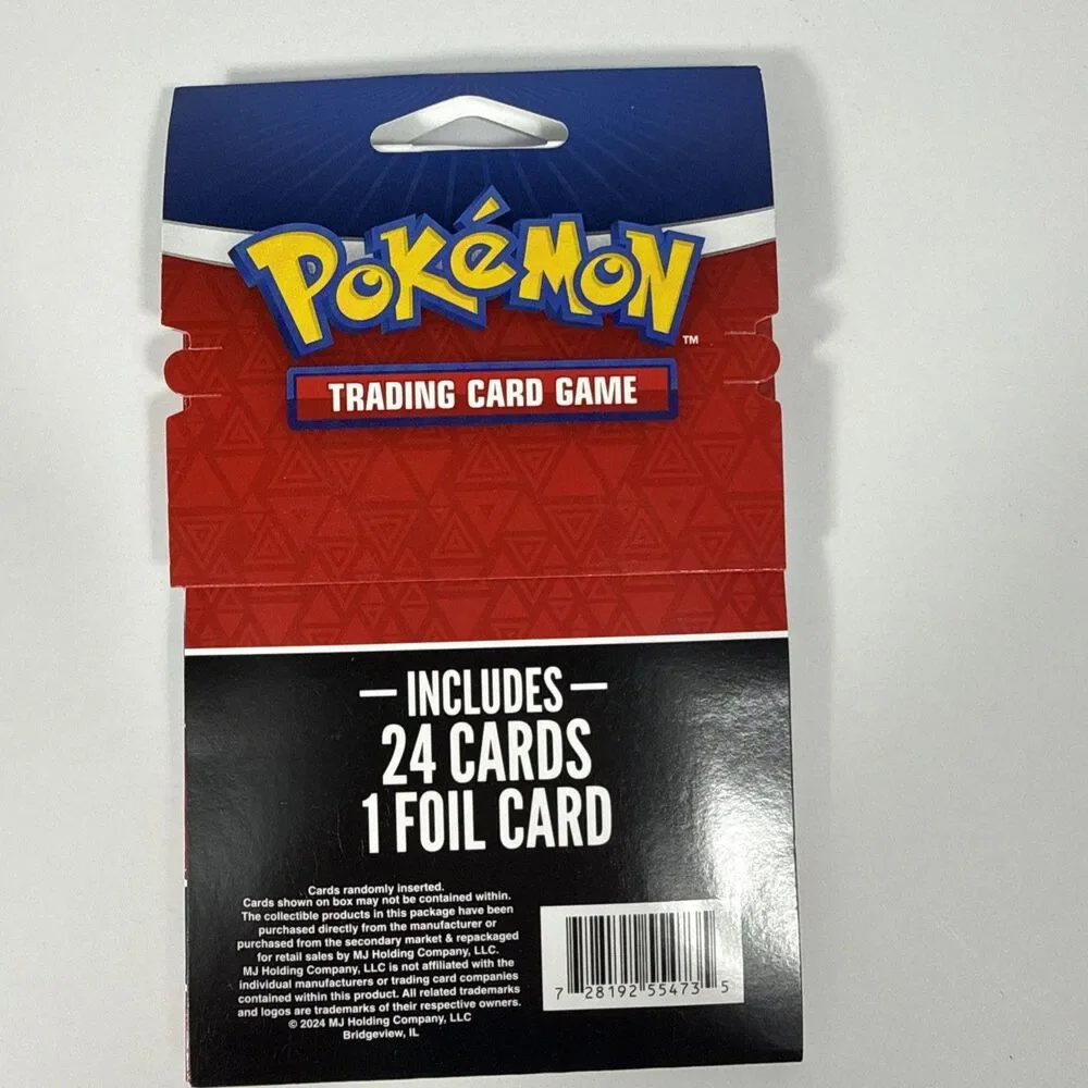 Pokémon Trading Card Game 25 Card Lot Rayquaza VMAX Foil 1 Foil Guaranteed